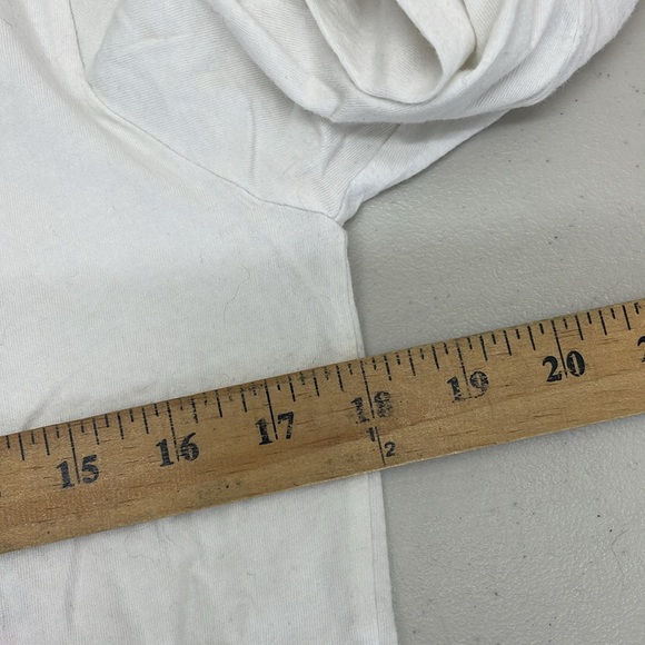 Yungblud Unisex Long Sleeve T-Shirt Tour limited edition hand signed Sz S - Picture 9 of 11